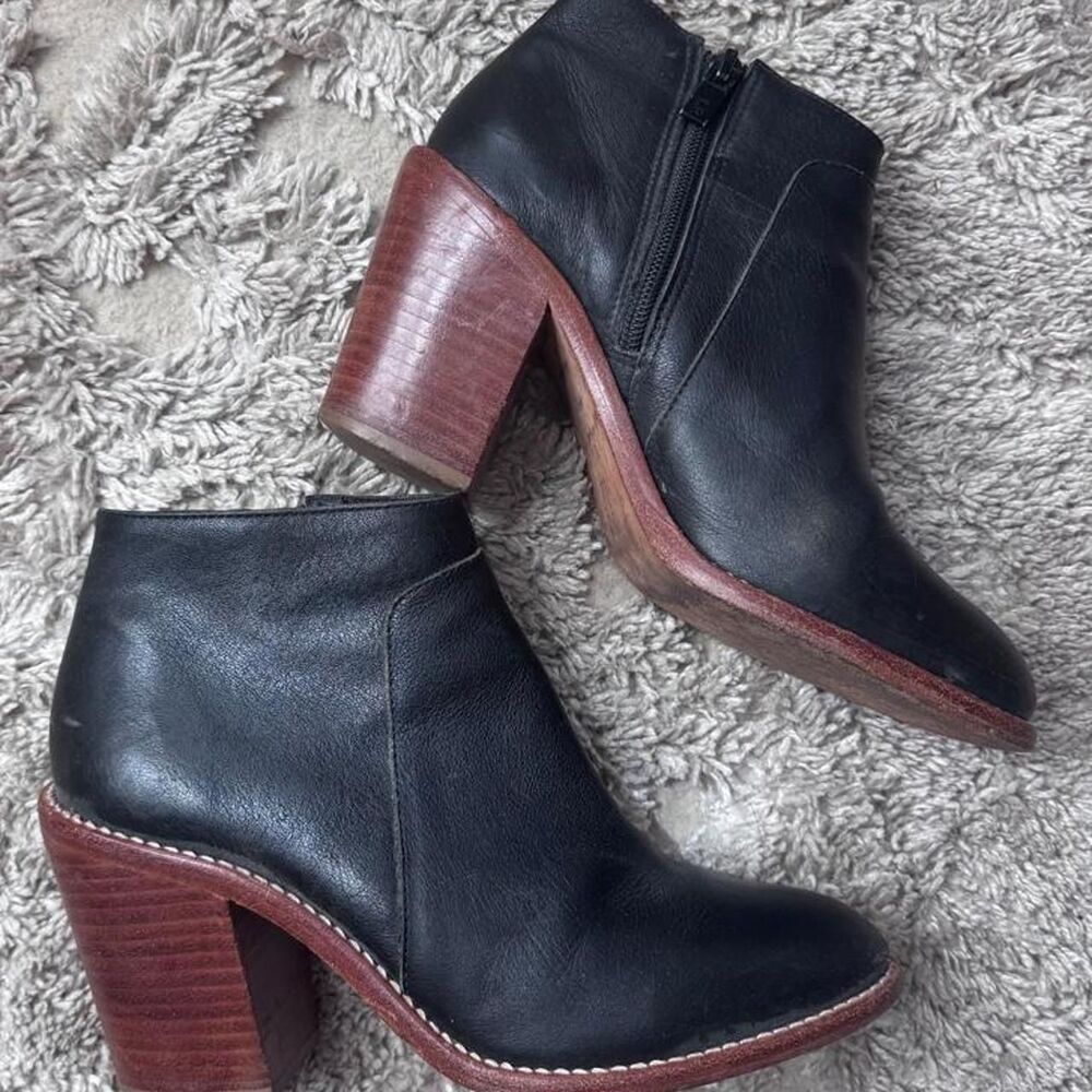 Loeffler Randall Women's Black Leather Ella Booties